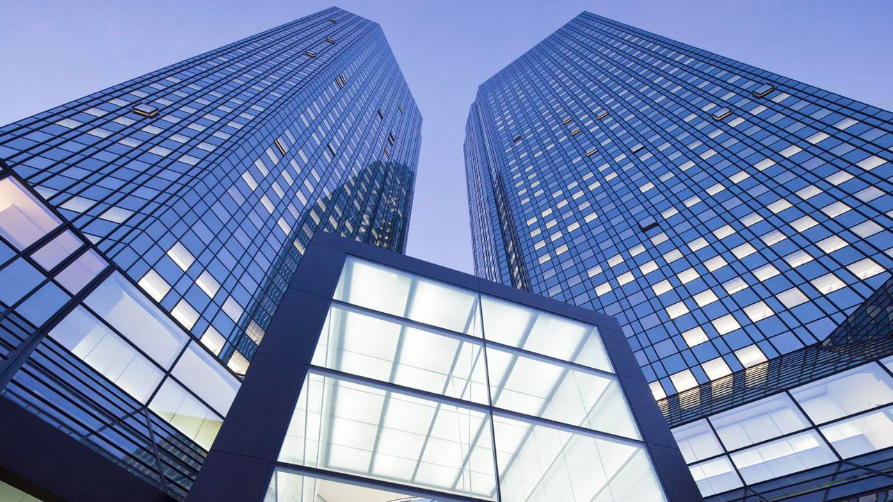 El Deutsche Bank procura vender parte de su cartera de préstamos